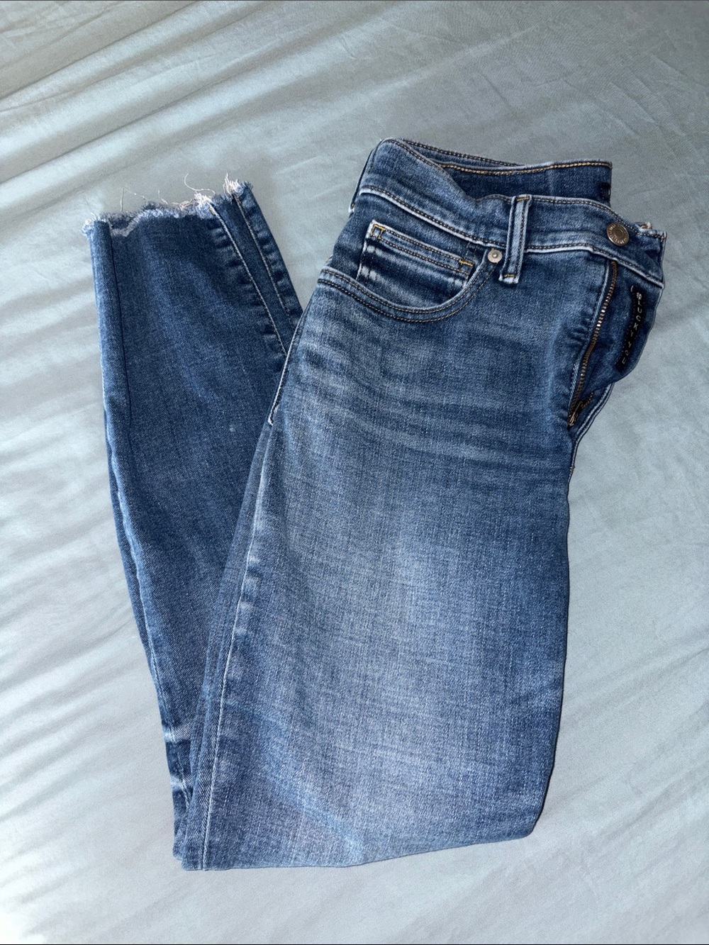 Lucky Brand Women's Skinny Jeans in Faded Blue